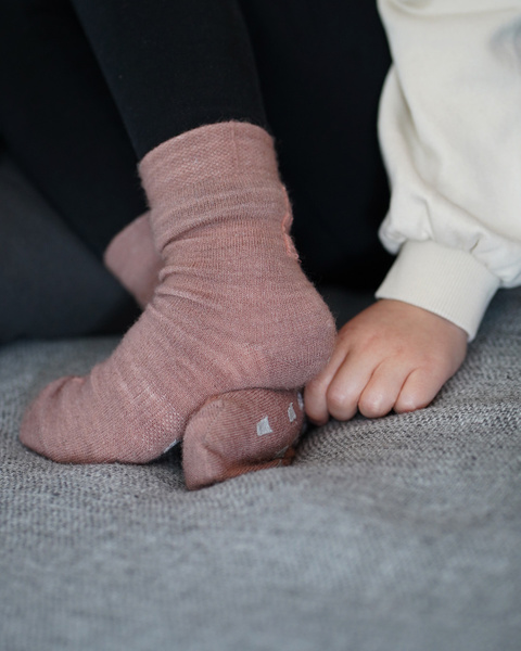 Ullsokkar med antigli 2pk